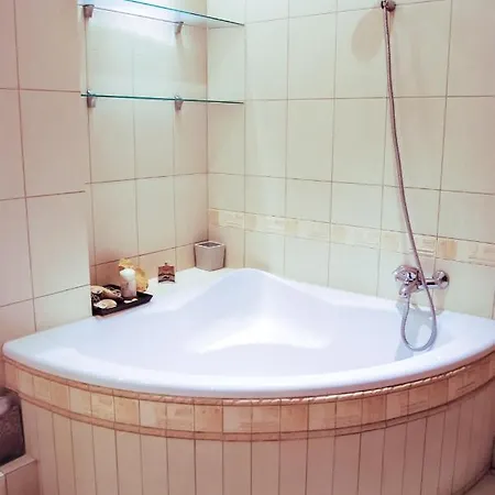 Nad Stawem, Dwupoziomowy, 6 łóżek, Parking, Zielona Okolica Apartamento